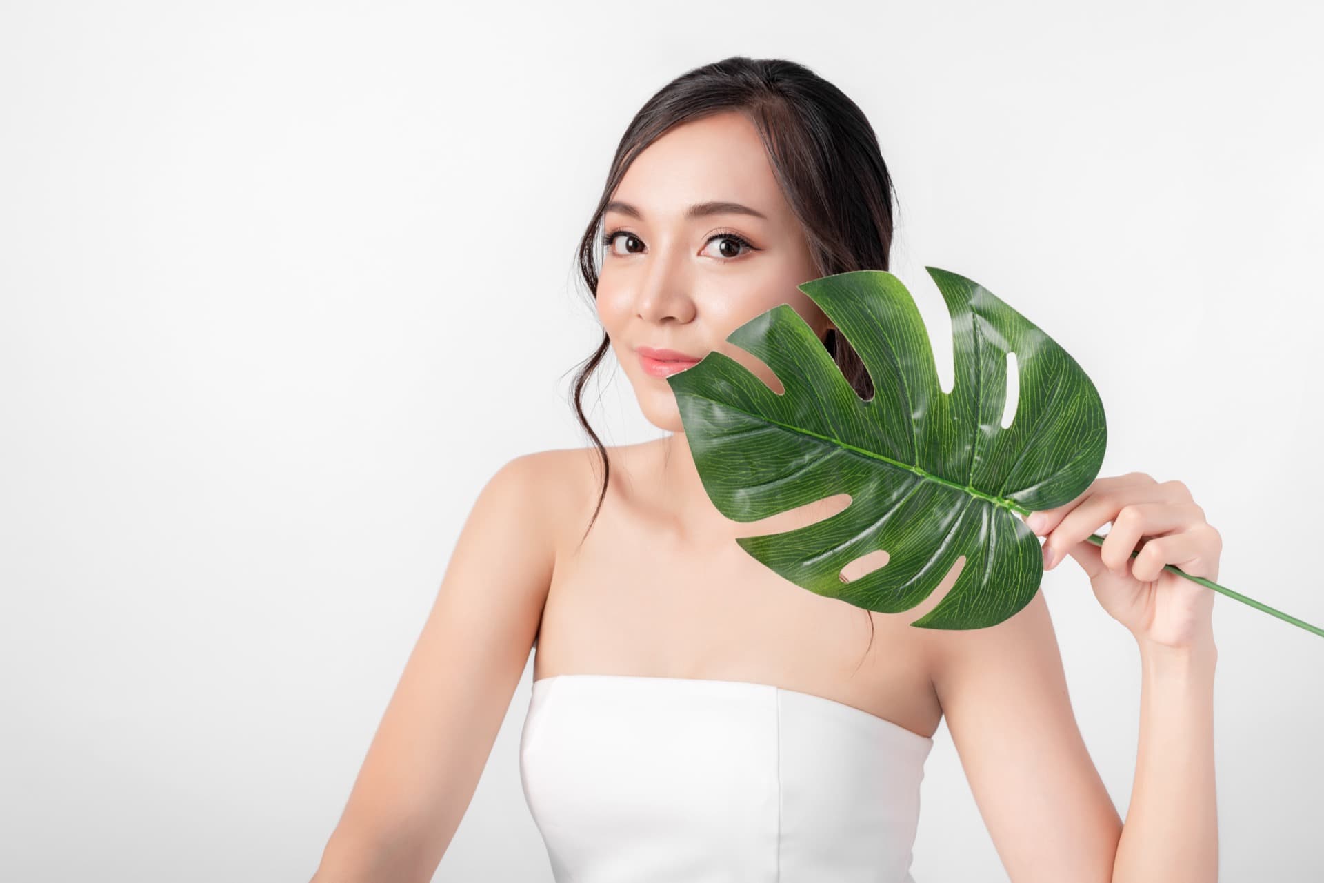 Preisliste für Laserhaarentfernung, Microneedling und Kosmetik in Nürnberg